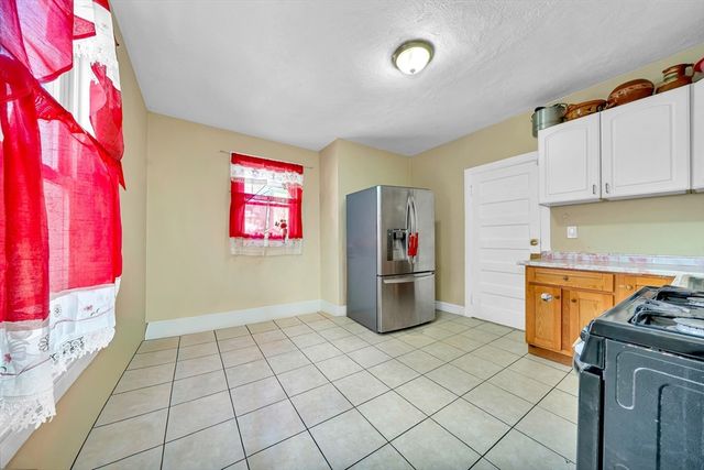 60 Commercial, Lynn, MA 01905