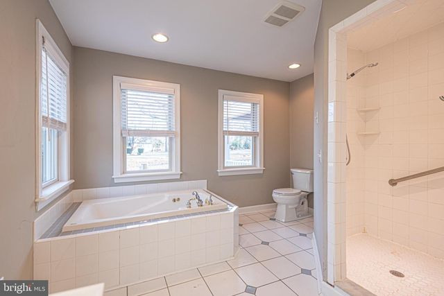 202 W MANOR DR, Dagsboro, DE 19939