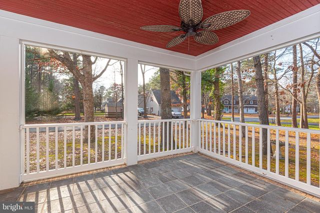 202 W MANOR DR, Dagsboro, DE 19939