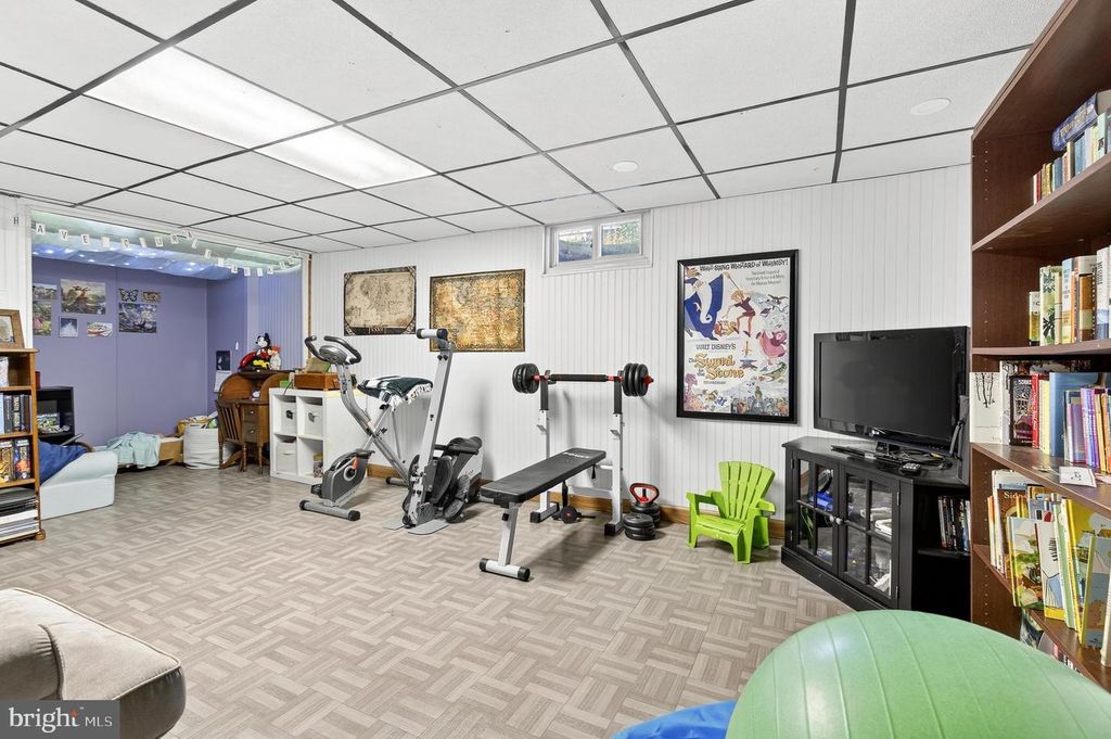 306 E CHERRY ST, Elizabethtown, PA 17022