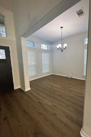 4713 High Creek Ct, Alvin, TX 77511
