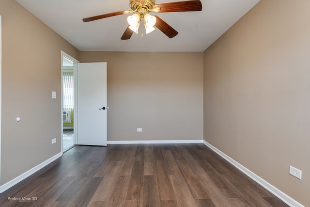 10114 Devon Court, Rosemont, IL 60018