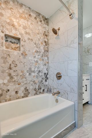 10114 Devon Court, Rosemont, IL 60018