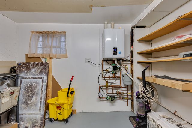 10114 Devon Court, Rosemont, IL 60018