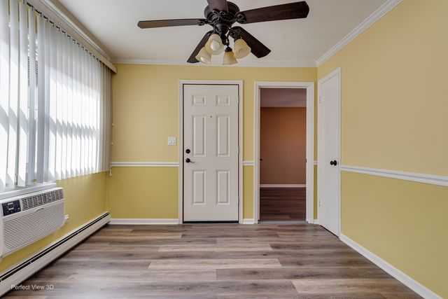 10114 Devon Court, Rosemont, IL 60018