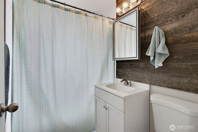 1818 S 37th Street, Tacoma, WA 98418