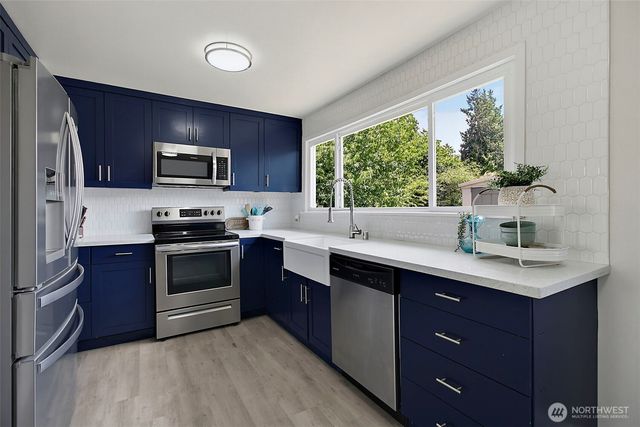 1818 S 37th Street, Tacoma, WA 98418