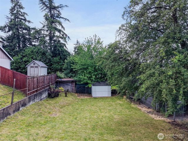 1818 S 37th Street, Tacoma, WA 98418