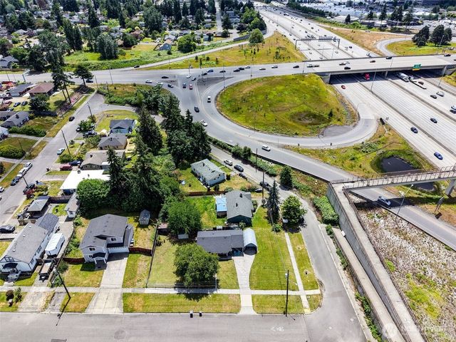 1818 S 37th Street, Tacoma, WA 98418