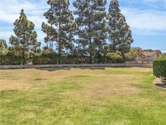 8471 Basin Circle, Huntington Beach, CA 92646