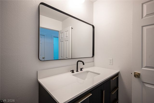 8020 Divernon Avenue, Las Vegas, NV 89149