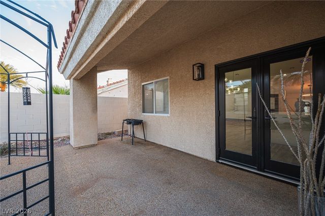 8020 Divernon Avenue, Las Vegas, NV 89149