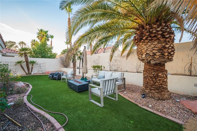 8020 Divernon Avenue, Las Vegas, NV 89149