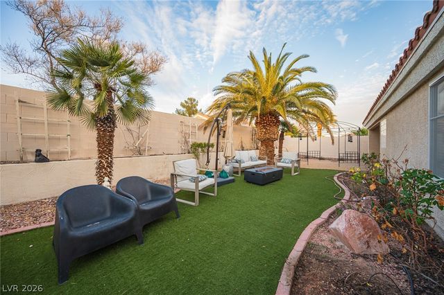8020 Divernon Avenue, Las Vegas, NV 89149