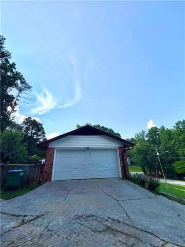 753 Brookwood Terrace SW, Lilburn, GA 30047