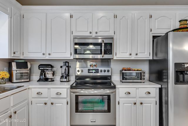 213 Boxwood Circle, Brandon, MS 39047