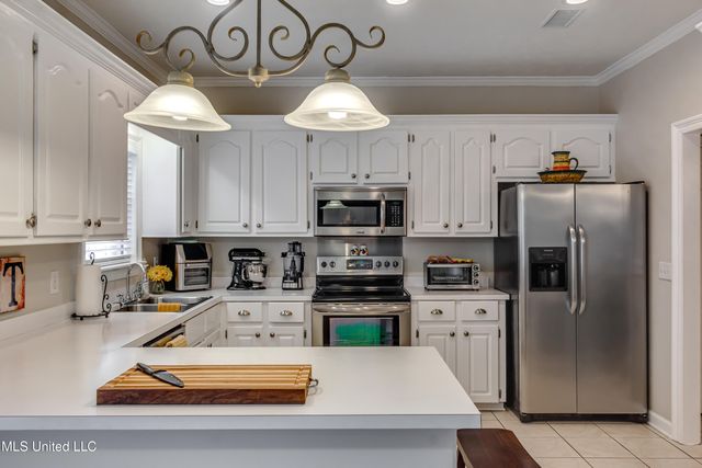 213 Boxwood Circle, Brandon, MS 39047