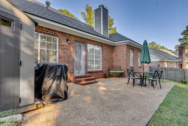 213 Boxwood Circle, Brandon, MS 39047