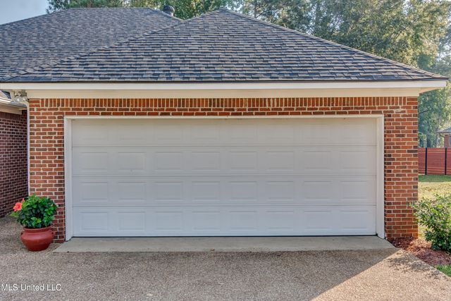 213 Boxwood Circle, Brandon, MS 39047