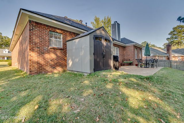 213 Boxwood Circle, Brandon, MS 39047