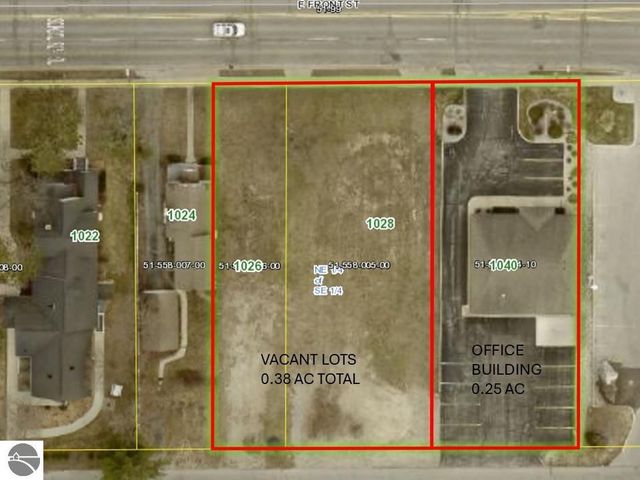 1026-1028 E Front Street, Traverse City, MI 49686