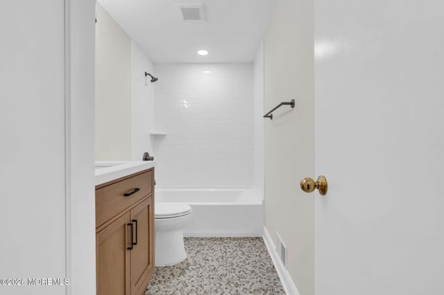 543 Harris Avenue, Brielle, NJ 08730