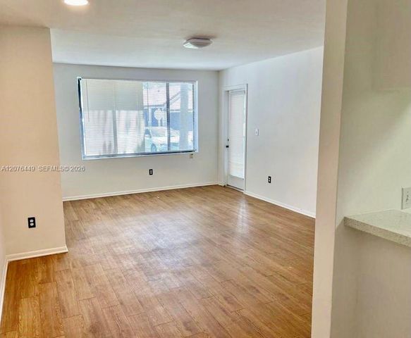 4421 W Mcnab Road 20, Pompano Beach, FL 33069