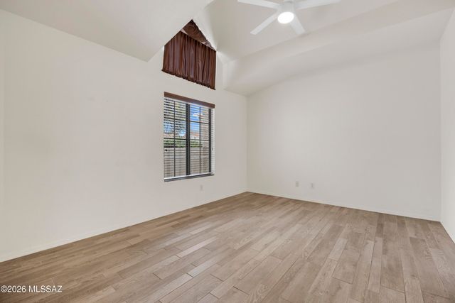 90 E Horizon Circle, Tucson, AZ 85737