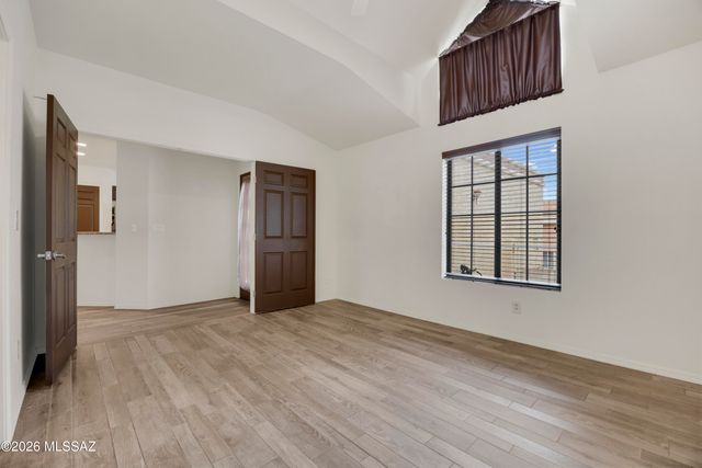 90 E Horizon Circle, Tucson, AZ 85737