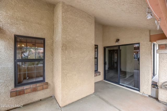 90 E Horizon Circle, Tucson, AZ 85737