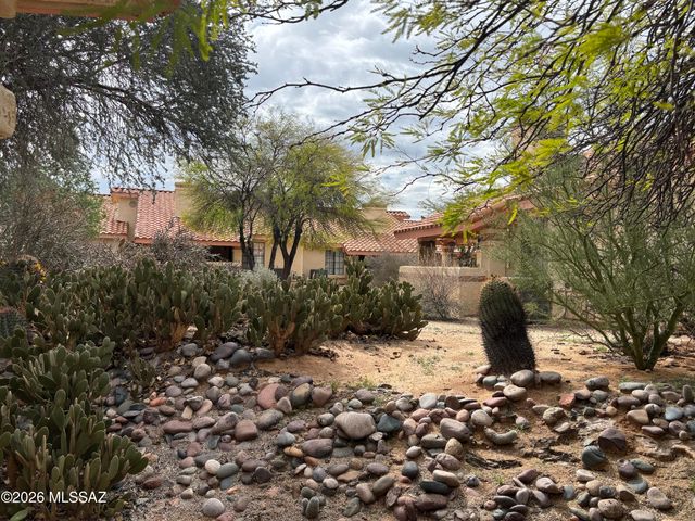 90 E Horizon Circle, Tucson, AZ 85737