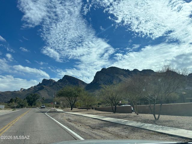 90 E Horizon Circle, Tucson, AZ 85737