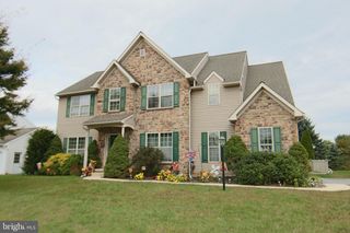 527 ROYAL ROAD, Palmyra, PA 17078