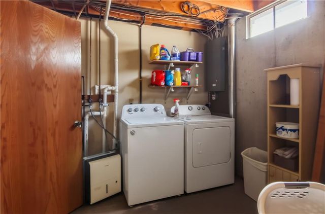 7631 Nine Mile Creek Road, Eau Claire, WI 54701