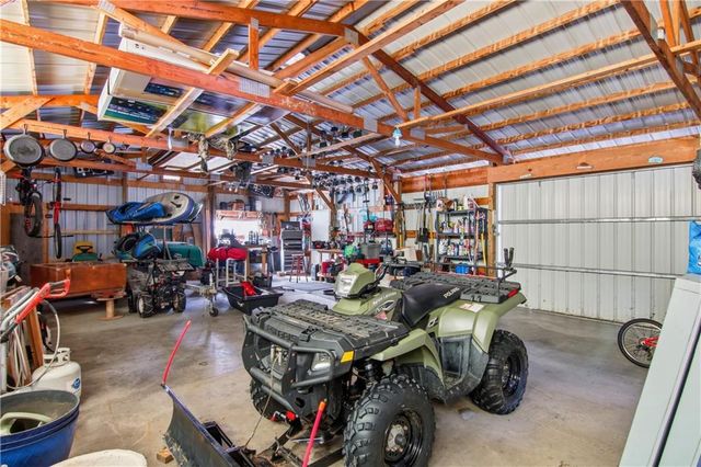 7631 Nine Mile Creek Road, Eau Claire, WI 54701