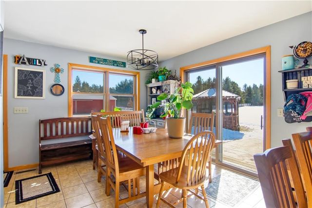 7631 Nine Mile Creek Road, Eau Claire, WI 54701