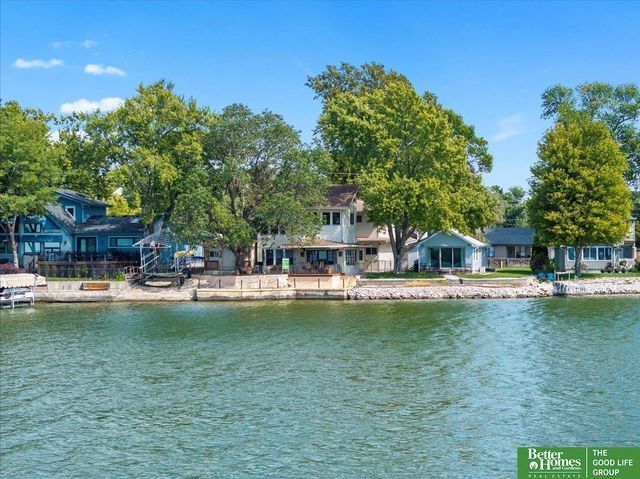 40 Pickard Lane, Council Bluffs, IA 51501