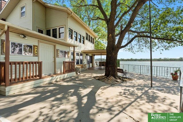 40 Pickard Lane, Council Bluffs, IA 51501