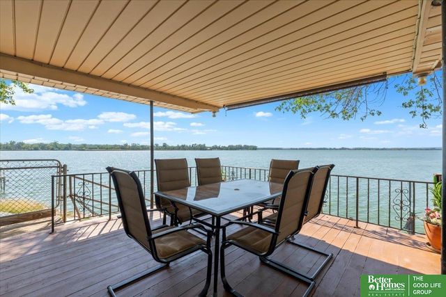 40 Pickard Lane, Council Bluffs, IA 51501