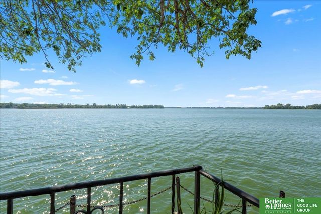 40 Pickard Lane, Council Bluffs, IA 51501