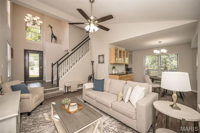 13067 Midfield Terrace, Unincorporated, MO 63146