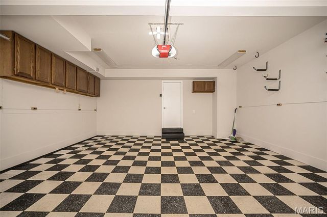 13067 Midfield Terrace, Unincorporated, MO 63146