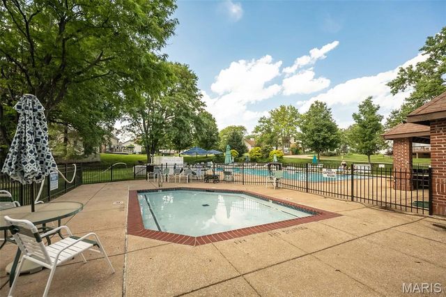 13067 Midfield Terrace, Unincorporated, MO 63146
