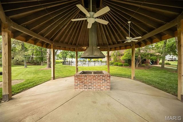 13067 Midfield Terrace, Unincorporated, MO 63146