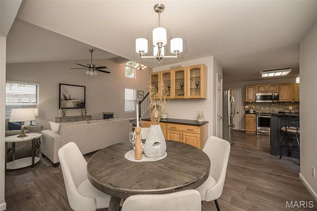 13067 Midfield Terrace, Unincorporated, MO 63146