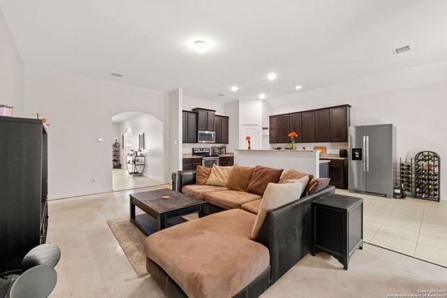 231 Azalea Way, New Braunfels, TX 78132