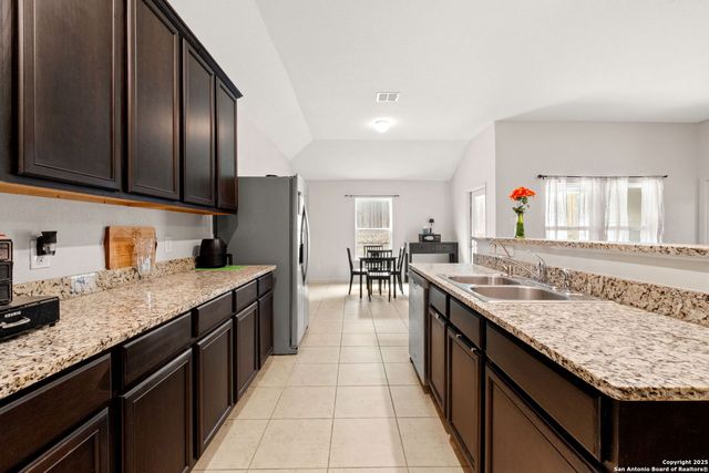 231 Azalea Way, New Braunfels, TX 78132