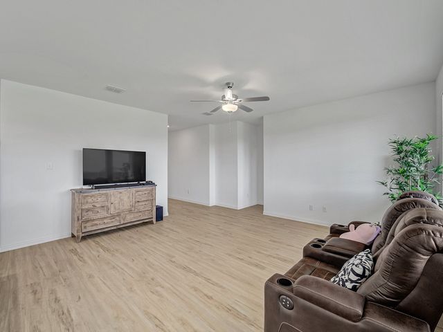 336 Ardsley Lane, Princeton, TX 75407