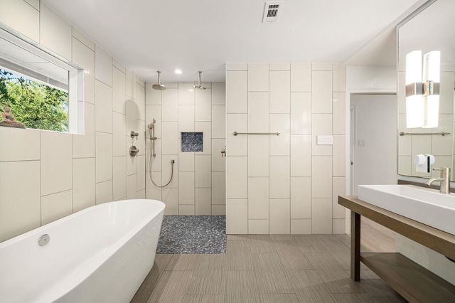 1516 Garnaas DR, Austin, TX 78758