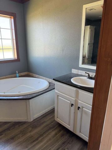 4401 Private Road 5120, Abernathy, TX 79311